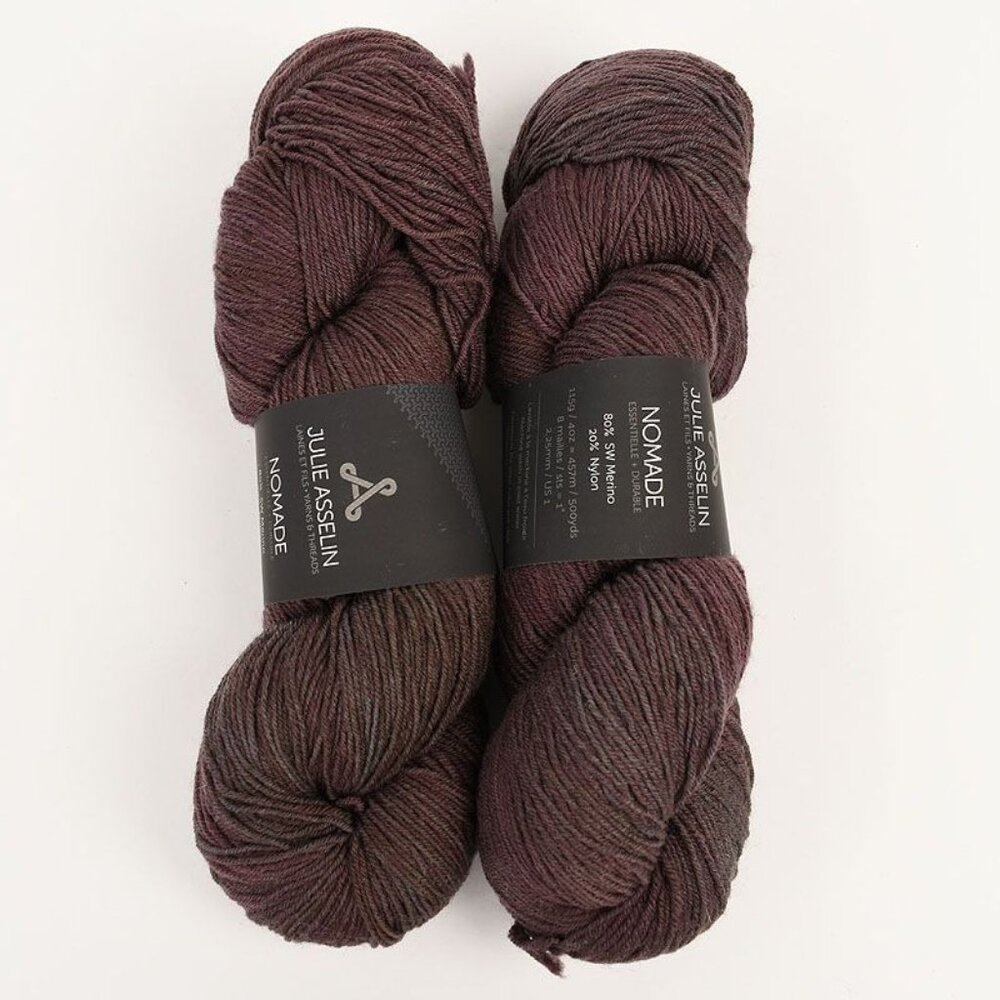 Julie Asselin Nomade Yarn Fingering Weight SW Merino Nylon 1000 Yds Color Figue
